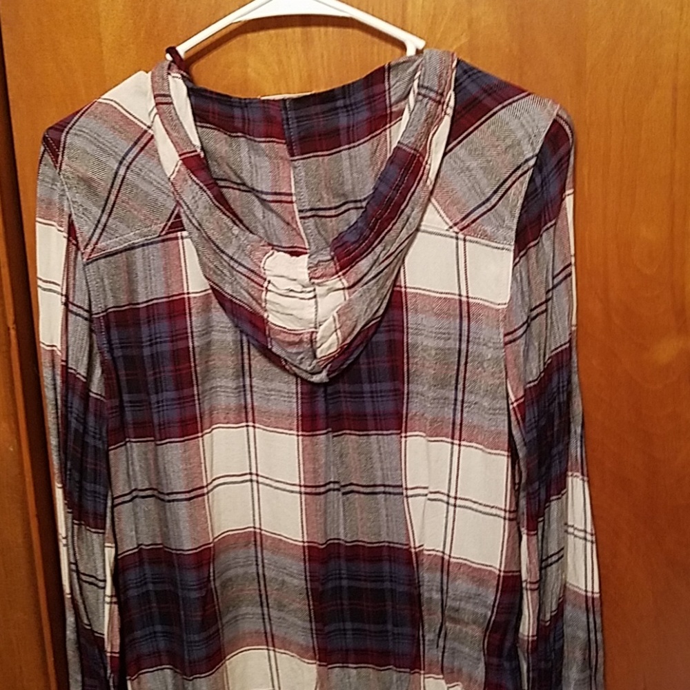 Maurices hooded plaid - Picture 4 of 4